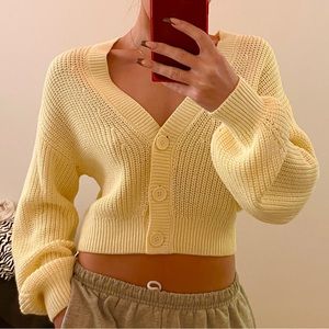 yellow cropped cardigan with balloon sleeves - size small